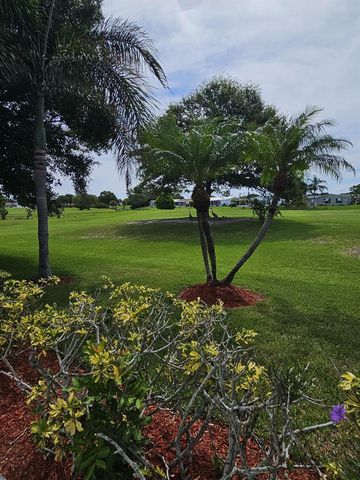 3229 Scarlet Tanager Court, Port St. Lucie, FL 34952
