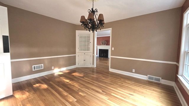 22 S Garfield Avenue, Janesville, WI 53545