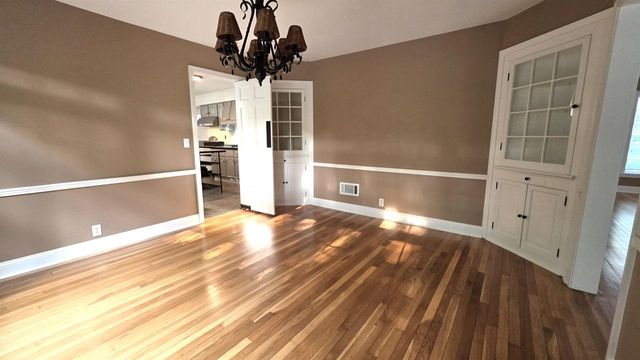 22 S Garfield Avenue, Janesville, WI 53545