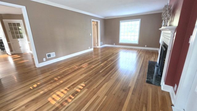 22 S Garfield Avenue, Janesville, WI 53545