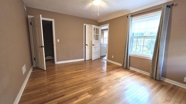 22 S Garfield Avenue, Janesville, WI 53545