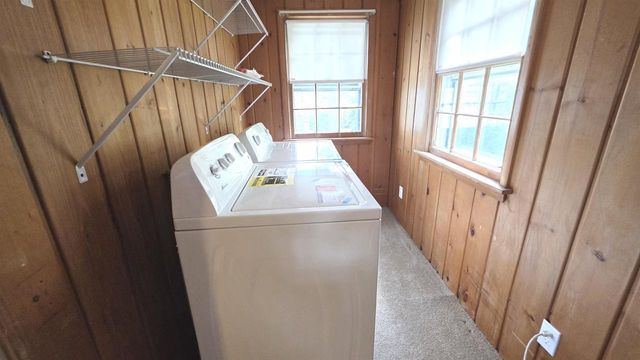 22 S Garfield Avenue, Janesville, WI 53545