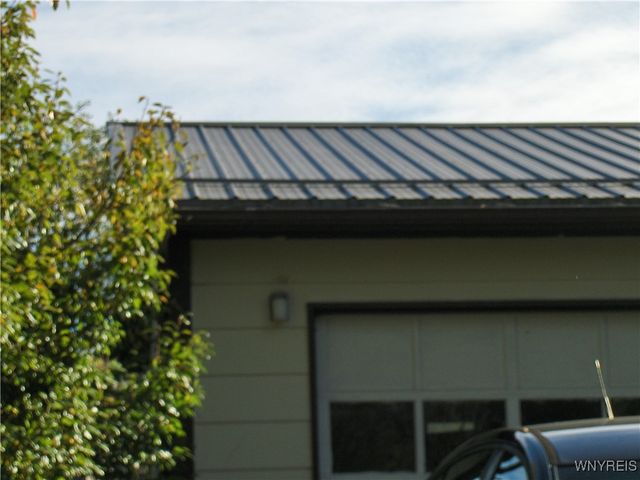 79 Spring Tree Lane, Greece, NY 14612