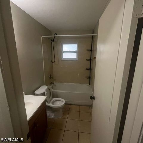 3771 Belmont ST A, Fort Myers, FL 33916