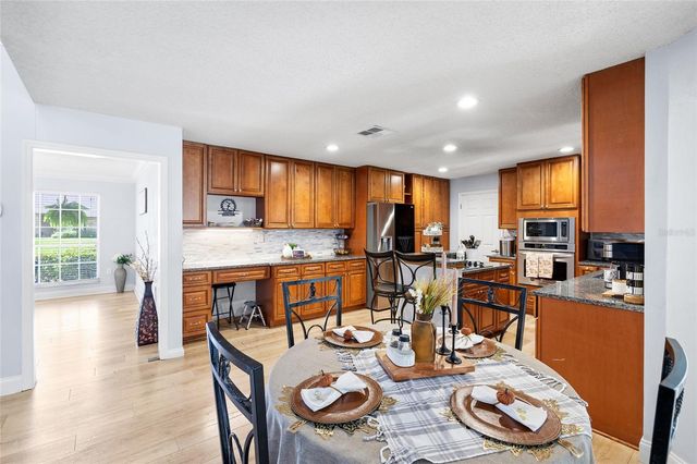 677 ADRIANE PARK CIRCLE, Kissimmee, FL 34744