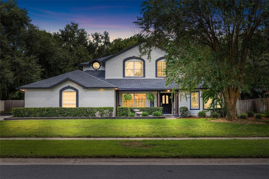 677 ADRIANE PARK CIRCLE, Kissimmee, FL 34744
