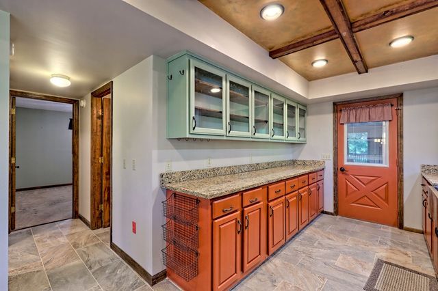 206 Peckerwood Road, Hayesville, NC 28904