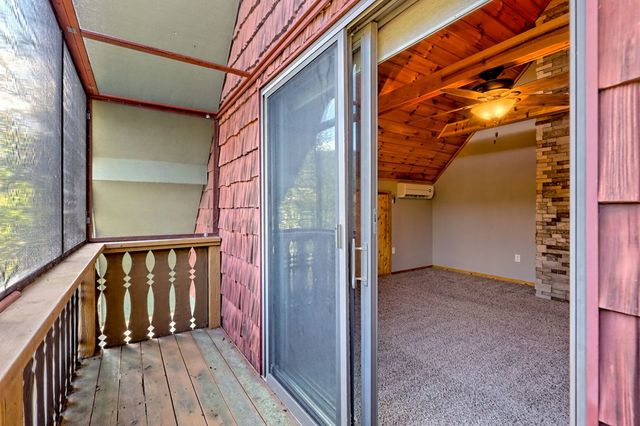 206 Peckerwood Road, Hayesville, NC 28904