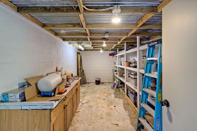 206 Peckerwood Road, Hayesville, NC 28904