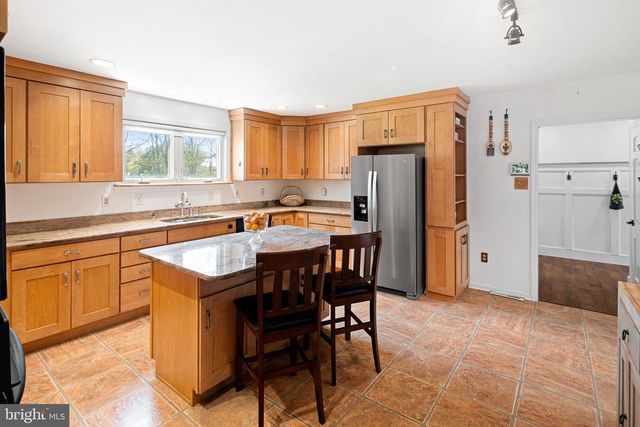 720 LINTON HILL RD, Newtown, PA 18940