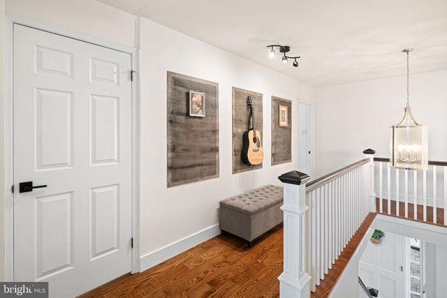 720 LINTON HILL RD, Newtown, PA 18940