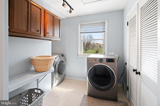 720 LINTON HILL RD, Newtown, PA 18940