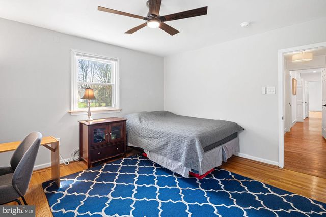 720 LINTON HILL RD, Newtown, PA 18940