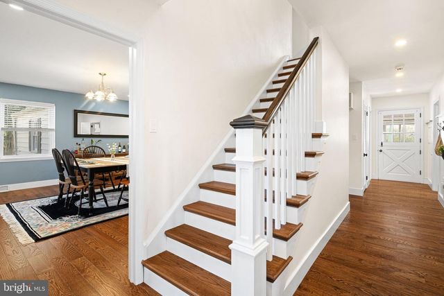 720 LINTON HILL RD, Newtown, PA 18940