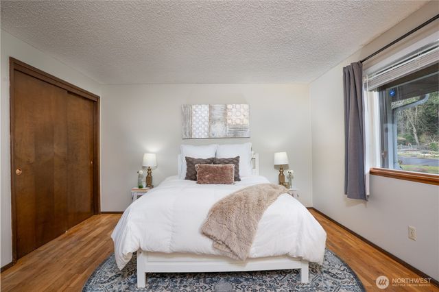 6708 53rd Street W, University Place, WA 98467