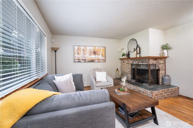 6708 53rd Street W, University Place, WA 98467