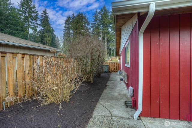 6708 53rd Street W, University Place, WA 98467
