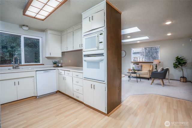 6708 53rd Street W, University Place, WA 98467