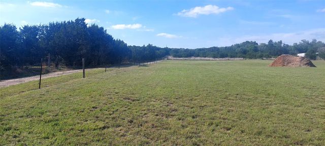 4553 McCall Creek RD, Blanco, TX 78606