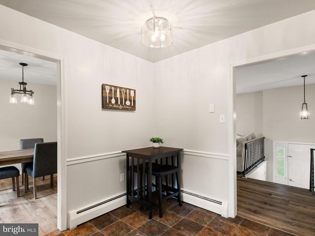 101 LAURELWOOD DR, Downingtown, PA 19335