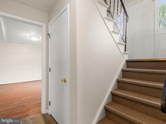 101 LAURELWOOD DR, Downingtown, PA 19335