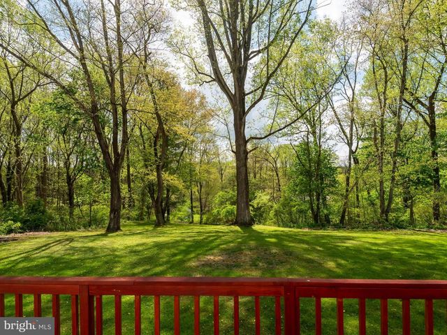 101 LAURELWOOD DR, Downingtown, PA 19335