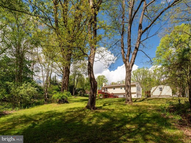 101 LAURELWOOD DR, Downingtown, PA 19335