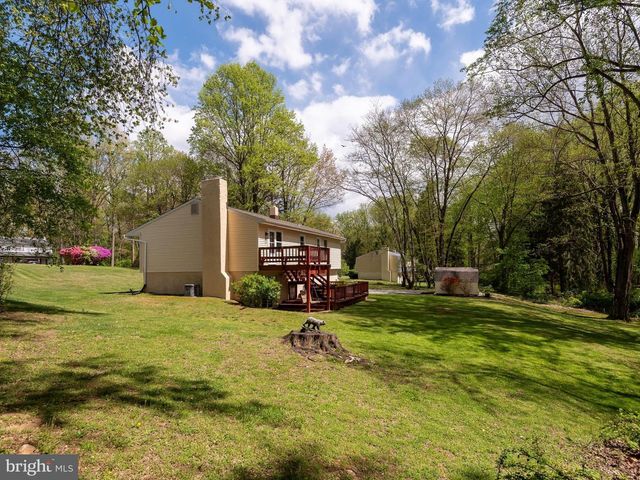 101 LAURELWOOD DR, Downingtown, PA 19335