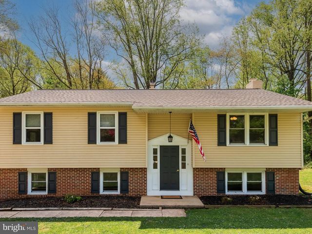 101 LAURELWOOD DR, Downingtown, PA 19335