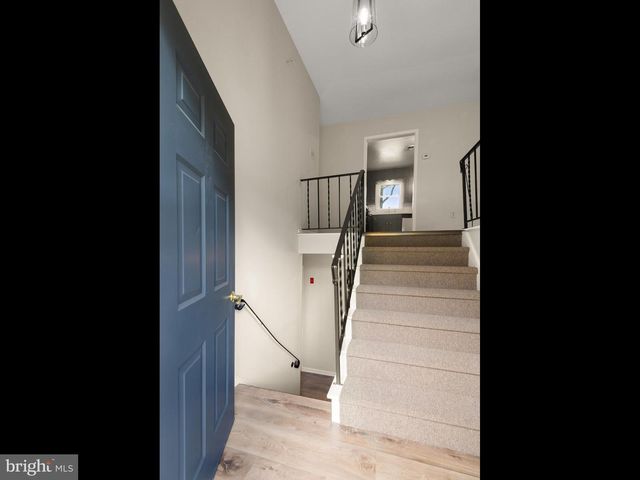 101 LAURELWOOD DR, Downingtown, PA 19335