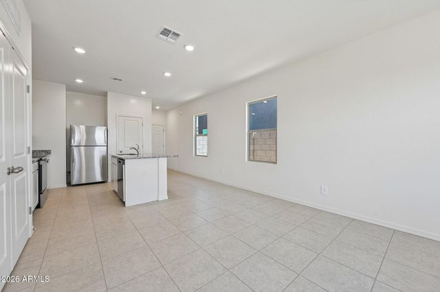 12893 E WALLFLOWER Lane, Florence, AZ 85132