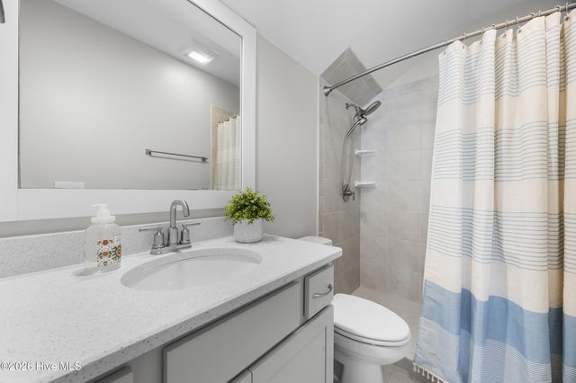 170 Jackline Drive, Hampstead, NC 28443