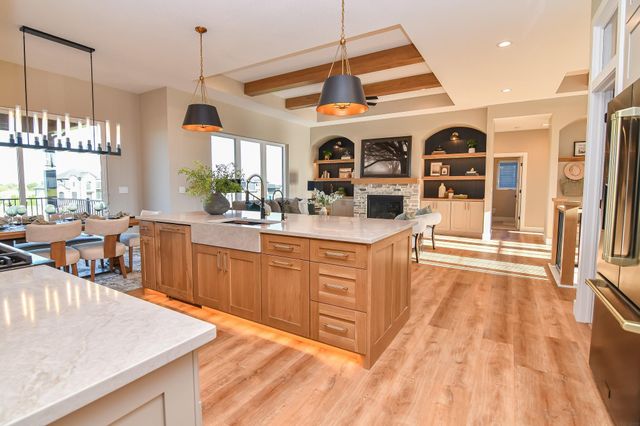 1812 Yale Parkway Parkway, Cedar Falls, IA 50613