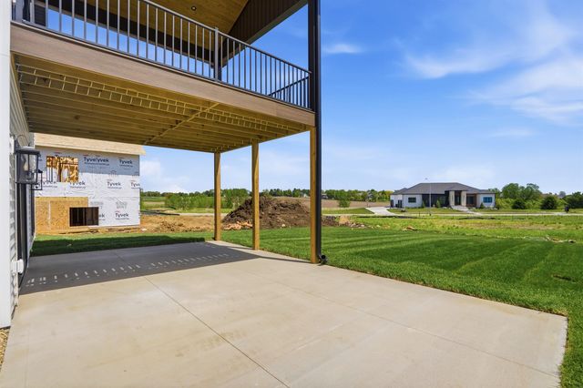 1812 Yale Parkway Parkway, Cedar Falls, IA 50613