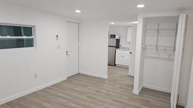 1111 N 63rd Ave, Hollywood, FL 33024