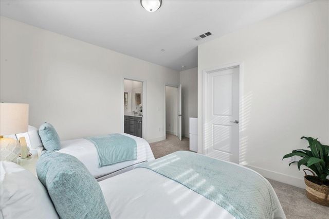 4052 4052 Knightstown St, Dublin, CA 94568