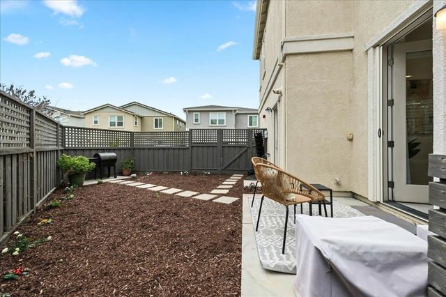 4052 4052 Knightstown St, Dublin, CA 94568