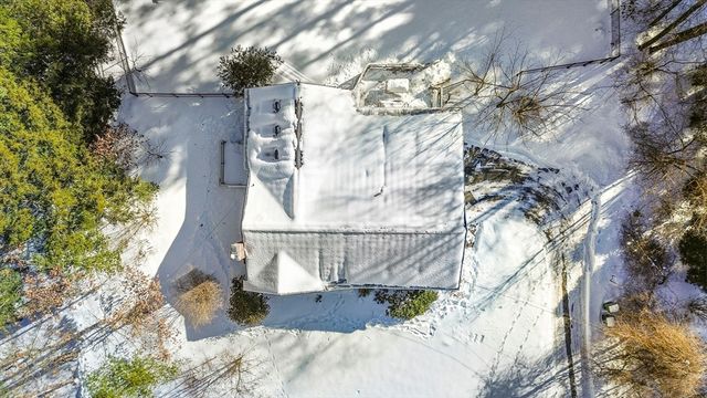 77 Colonial Road 77, Sudbury, MA 01776