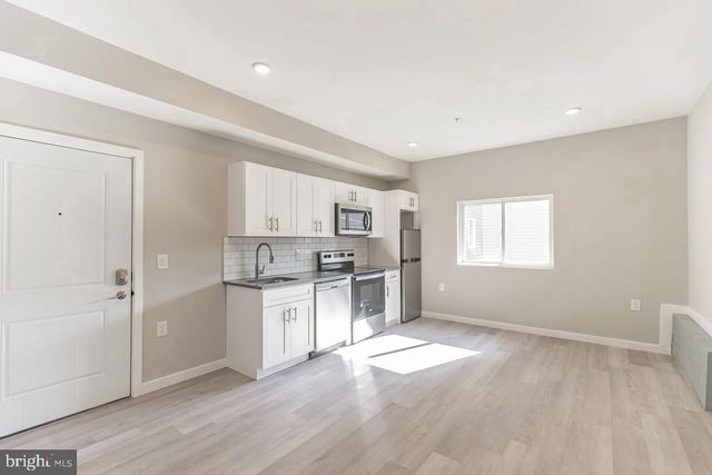 2243 N BROAD ST, Philadelphia, PA 19132