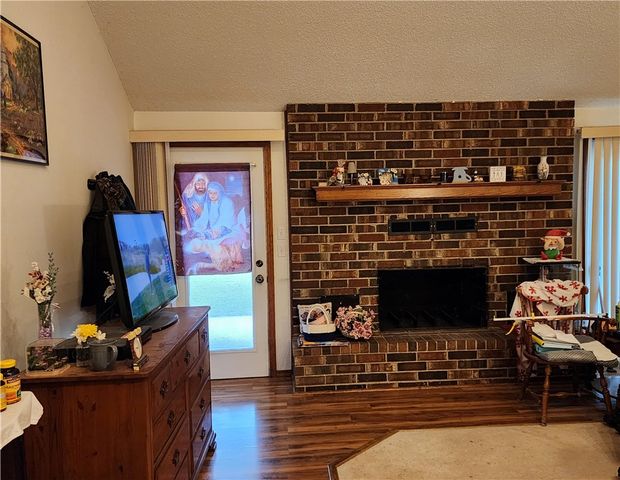 1805 Van Buren Avenue, Mountain Home, AR 72653