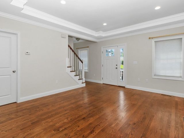 66 Ash Street 1, Waltham, MA 02453