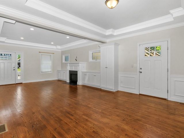 66 Ash Street 1, Waltham, MA 02453