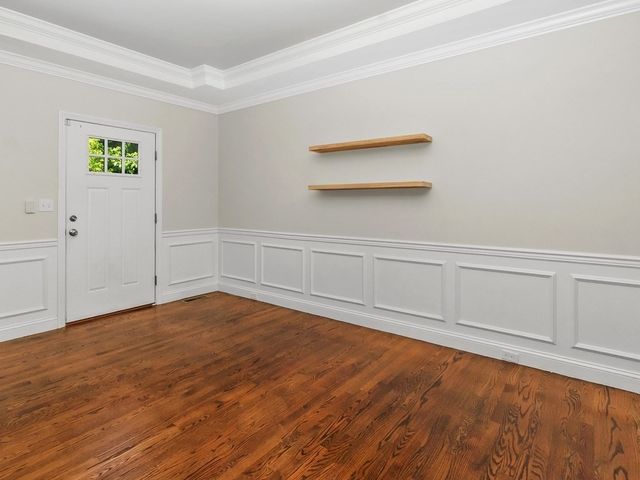 66 Ash Street 1, Waltham, MA 02453