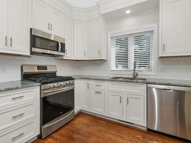 66 Ash Street 1, Waltham, MA 02453