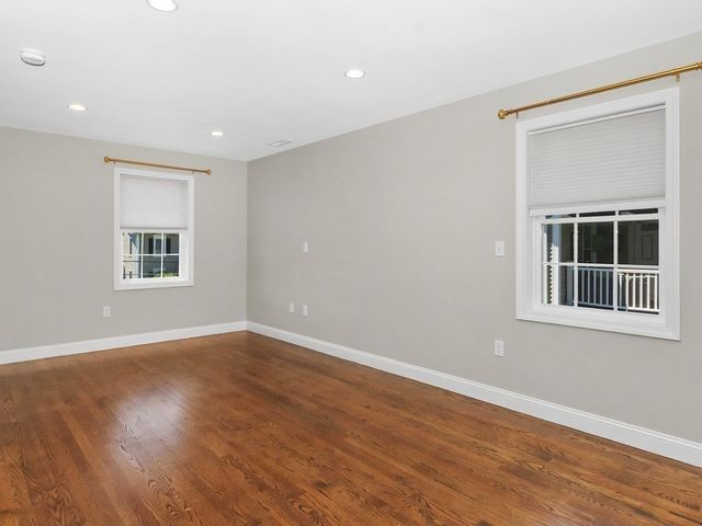 66 Ash Street 1, Waltham, MA 02453