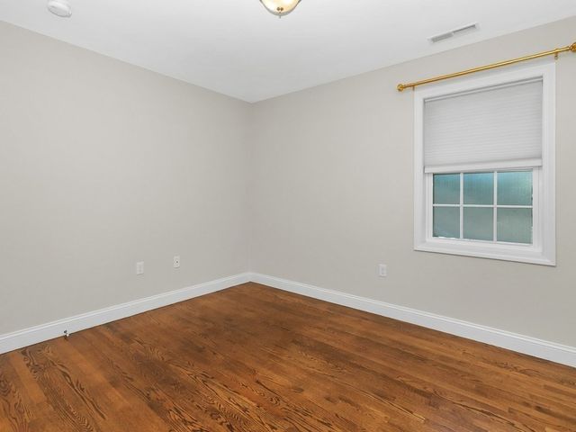 66 Ash Street 1, Waltham, MA 02453