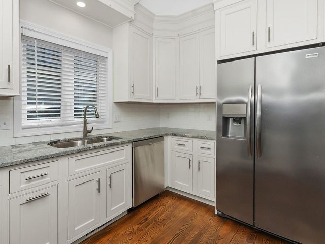 66 Ash Street 1, Waltham, MA 02453