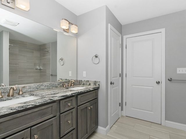 66 Ash Street 1, Waltham, MA 02453