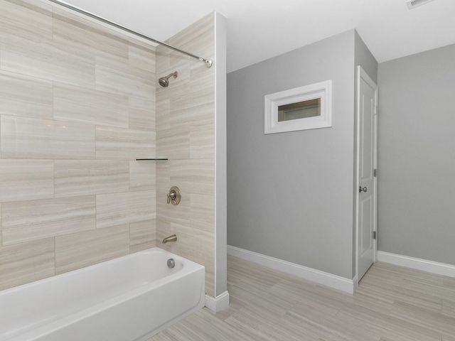 66 Ash Street 1, Waltham, MA 02453