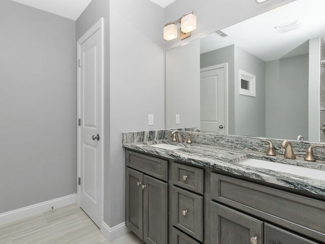 66 Ash Street 1, Waltham, MA 02453